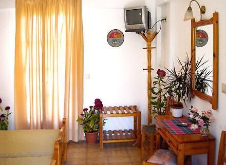 Electra Pansion Maleme (Crete) Exterior photo