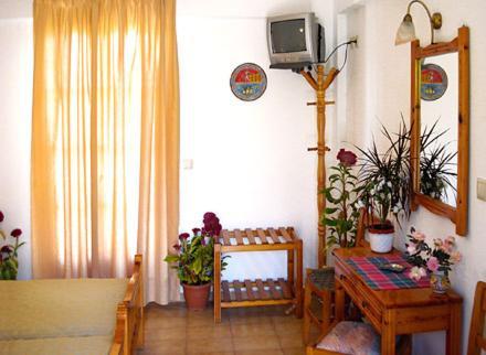 Electra Pansion Maleme (Crete) Exterior photo