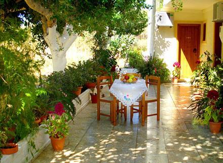 Electra Pansion Maleme (Crete) Exterior photo